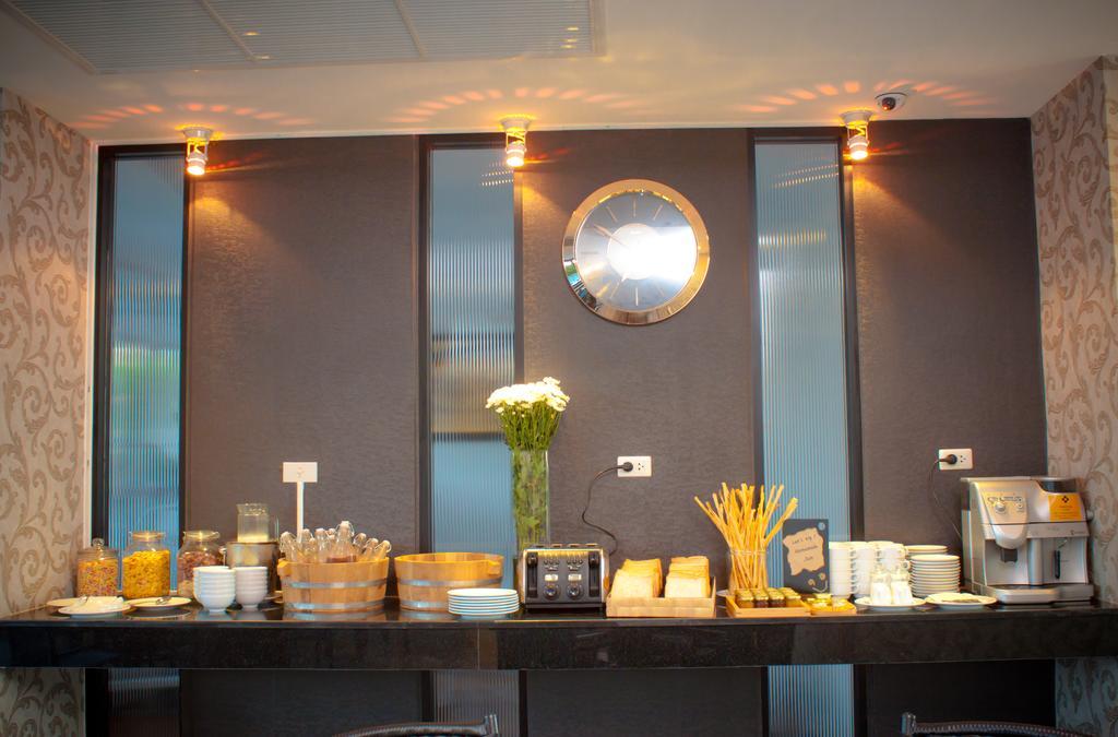 Lani Chiang Mai Hotel Zewnętrze zdjęcie